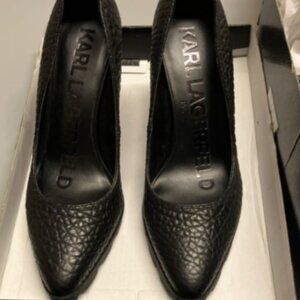 Karl Lagerfeld Women's Black Madelyn Slip On Pointed Toe Lug Sole Pumps 6.5